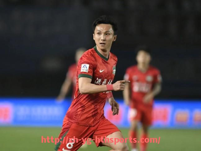 华体会hth登录入口-意甲球队训练服品牌合作及赛季配色方案详解